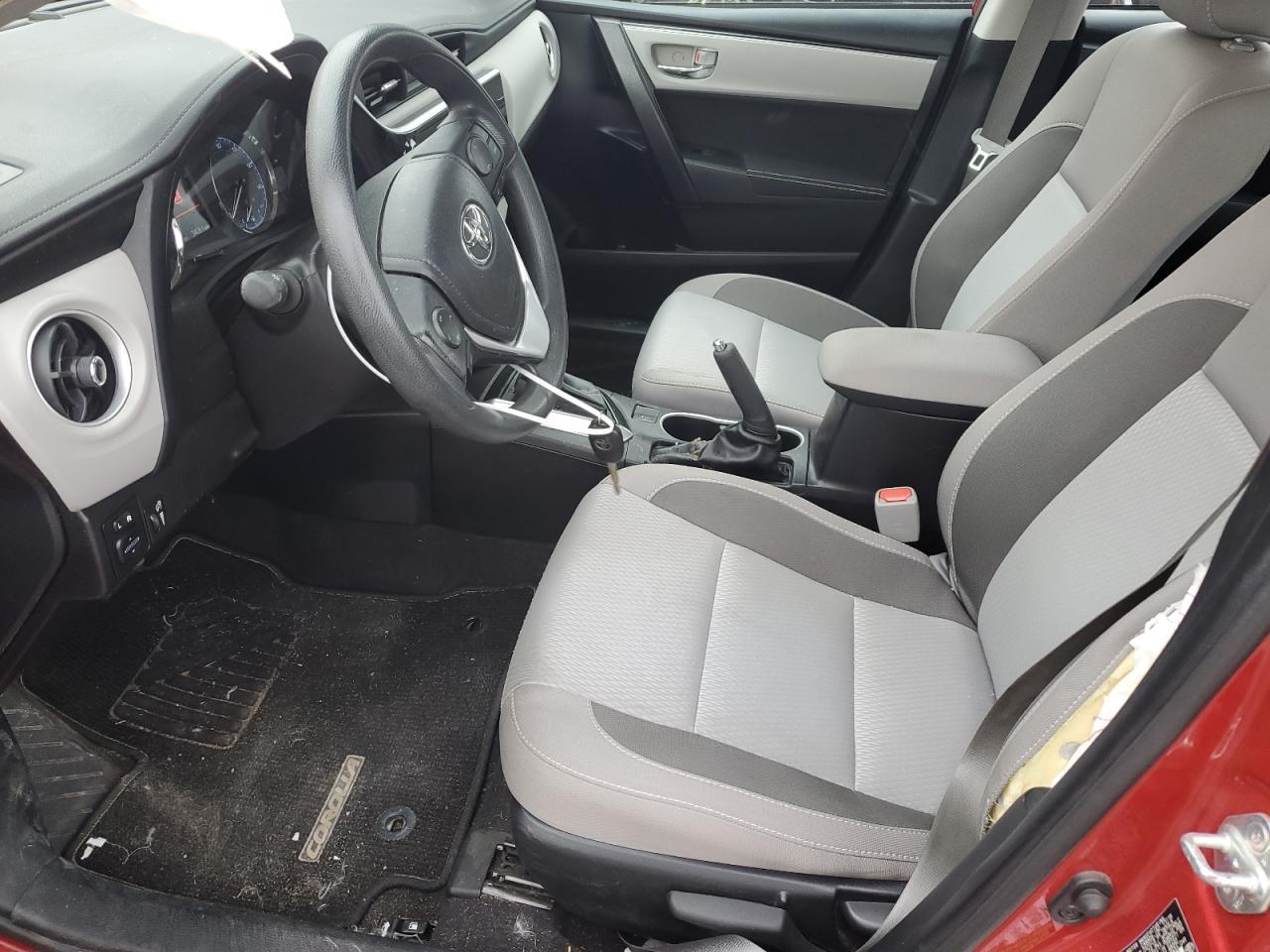 2019 TOYOTA COROLLA L - Фото 7