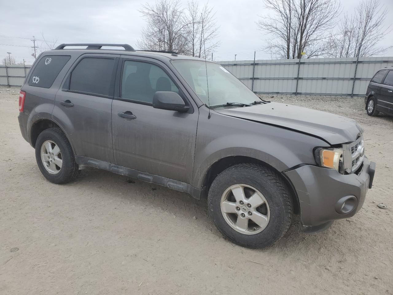 2012 FORD ESCAPE XLT - Фото 4