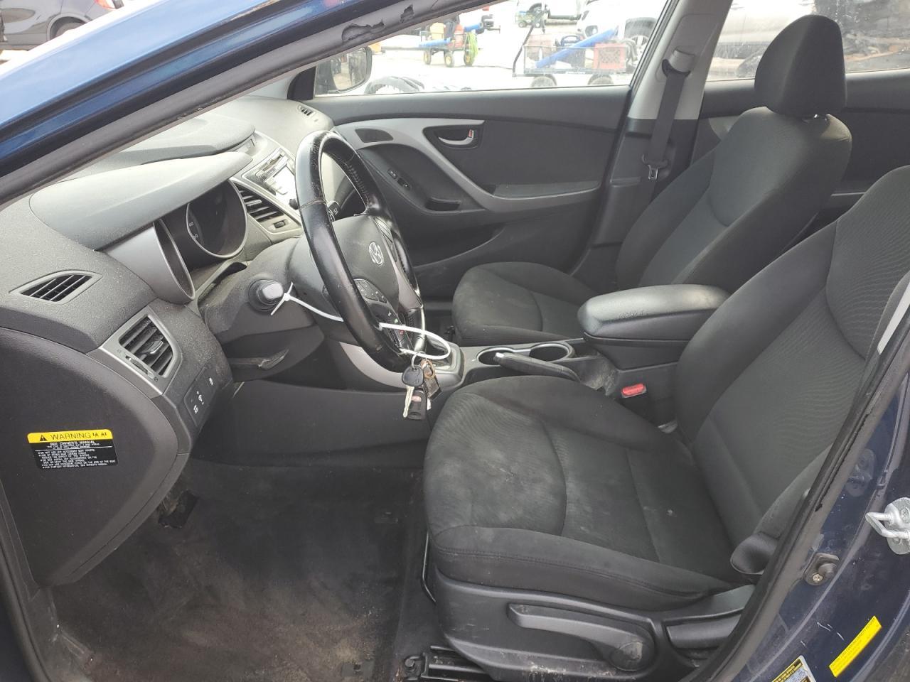 2015 HYUNDAI ELANTRA SE - Image 7