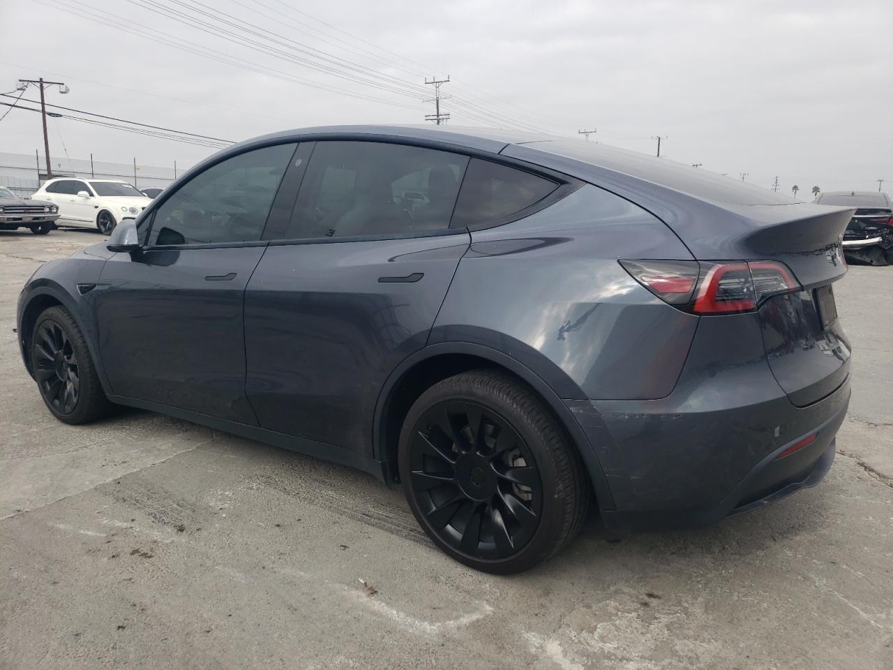 2022 TESLA MODEL Y - Image 2