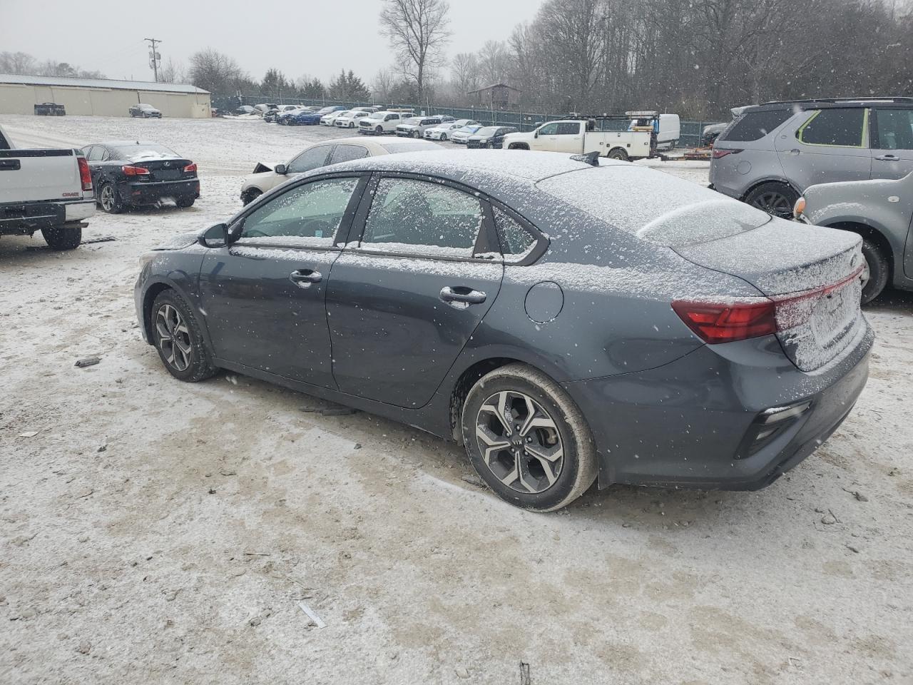 2020 KIA FORTE FE - Фото 2