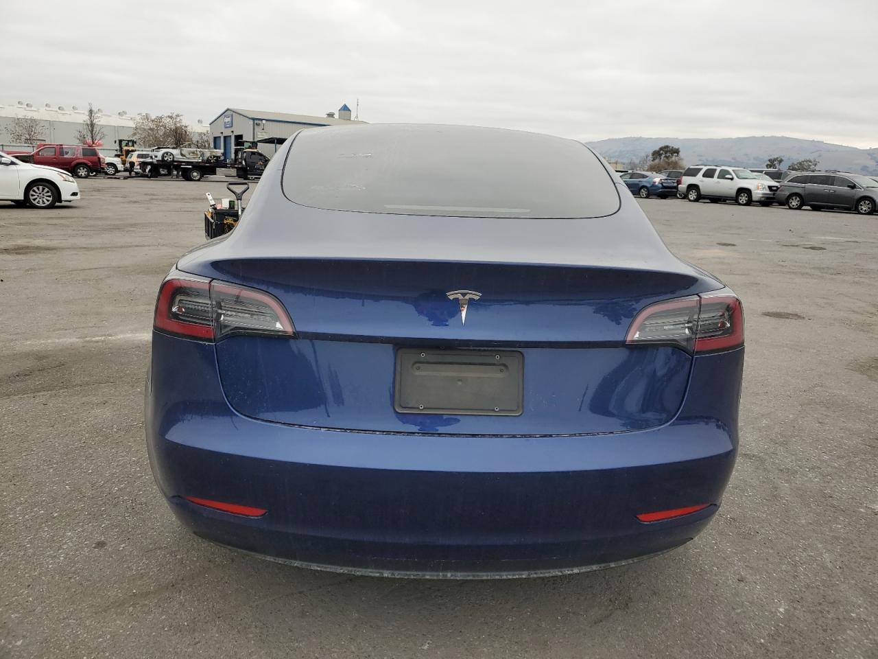 2023 TESLA MODEL 3 - Image 6