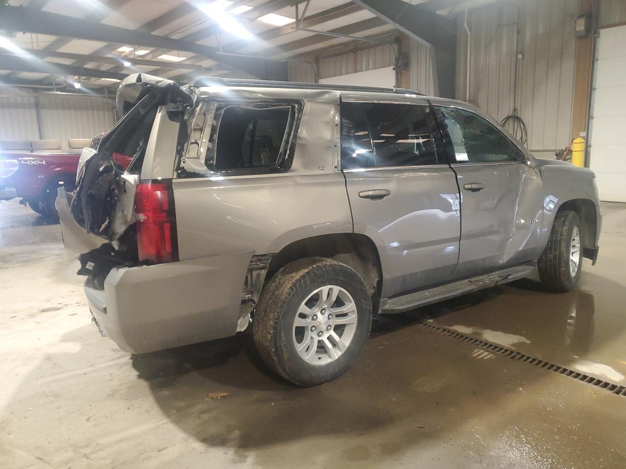 2019 CHEVROLET TAHOE K150 - Фото 3
