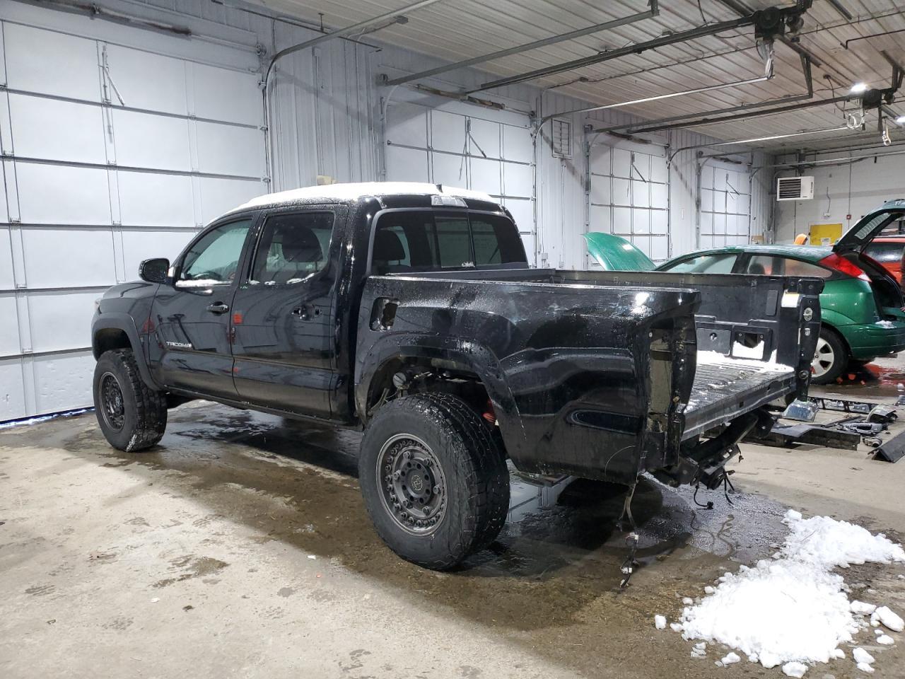 2023 TOYOTA TACOMA DOU - Фото 2