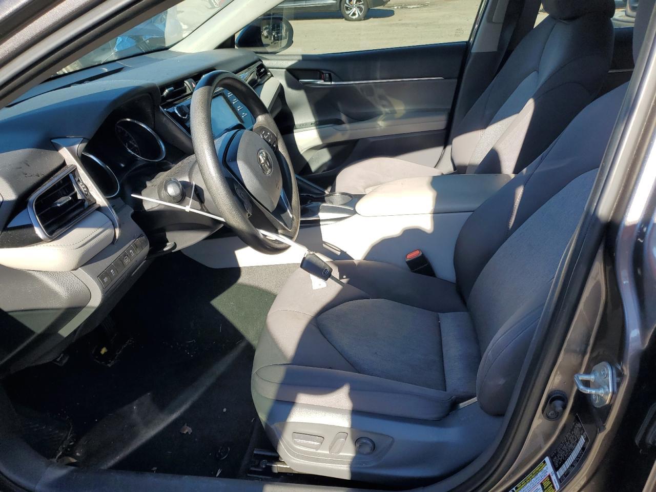 2020 TOYOTA CAMRY LE - Image 7