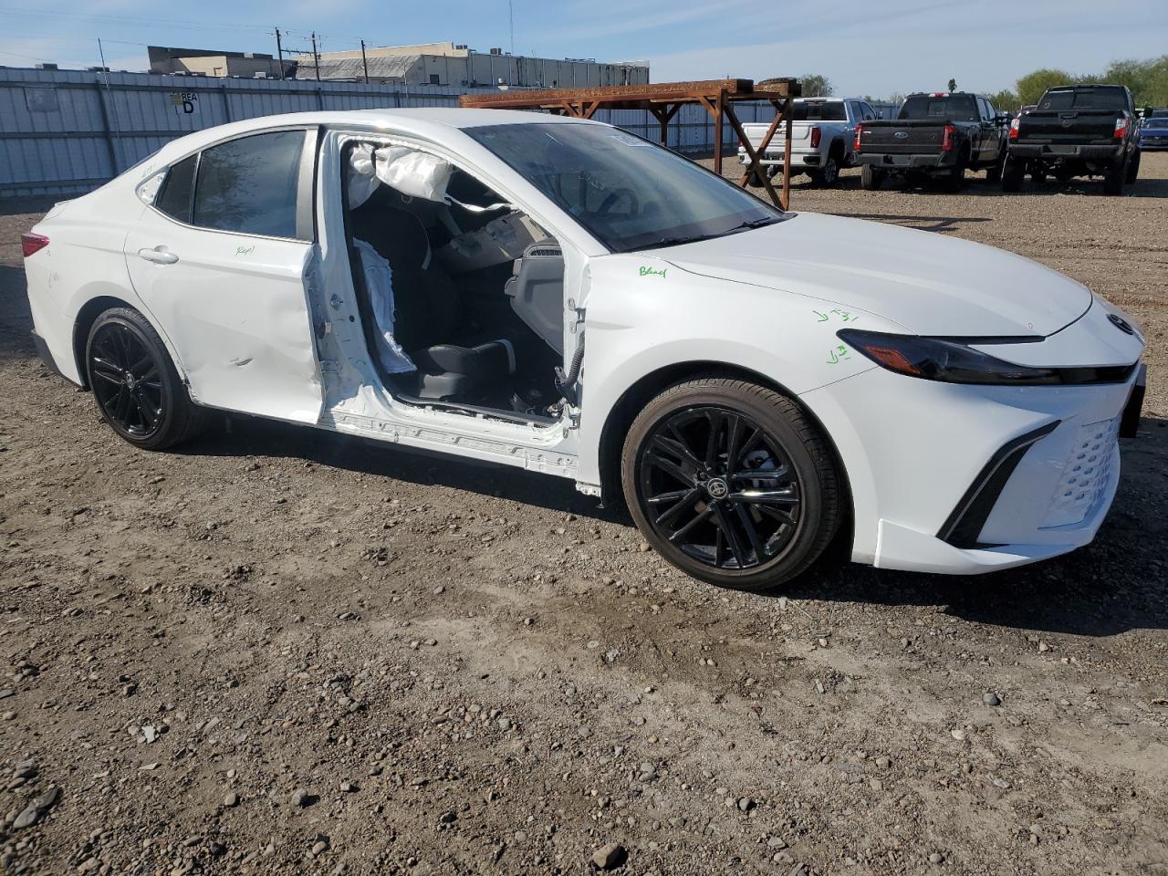 2025 TOYOTA CAMRY XSE - Image 4