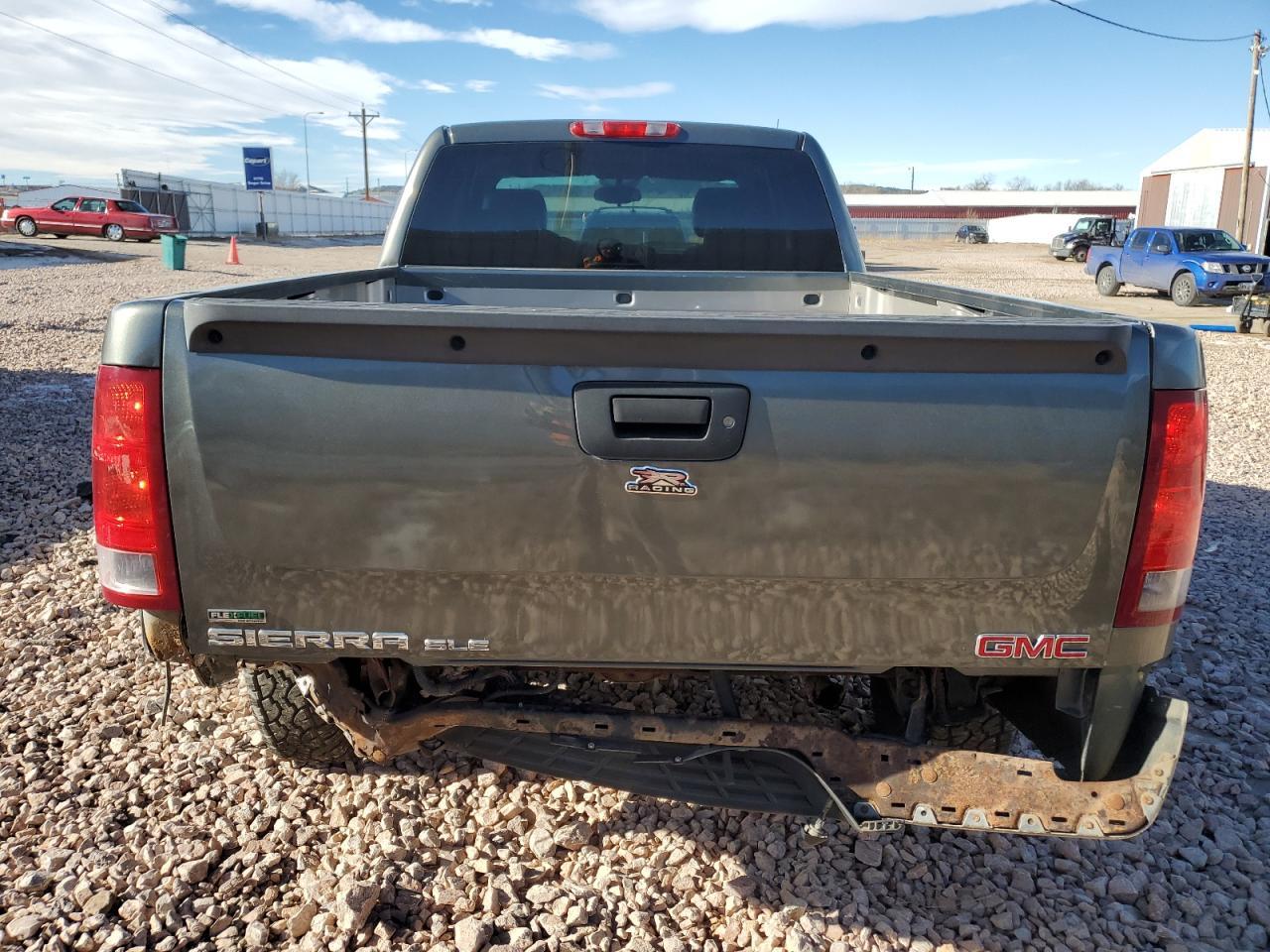2011 GMC SIERRA K15 - Image 6