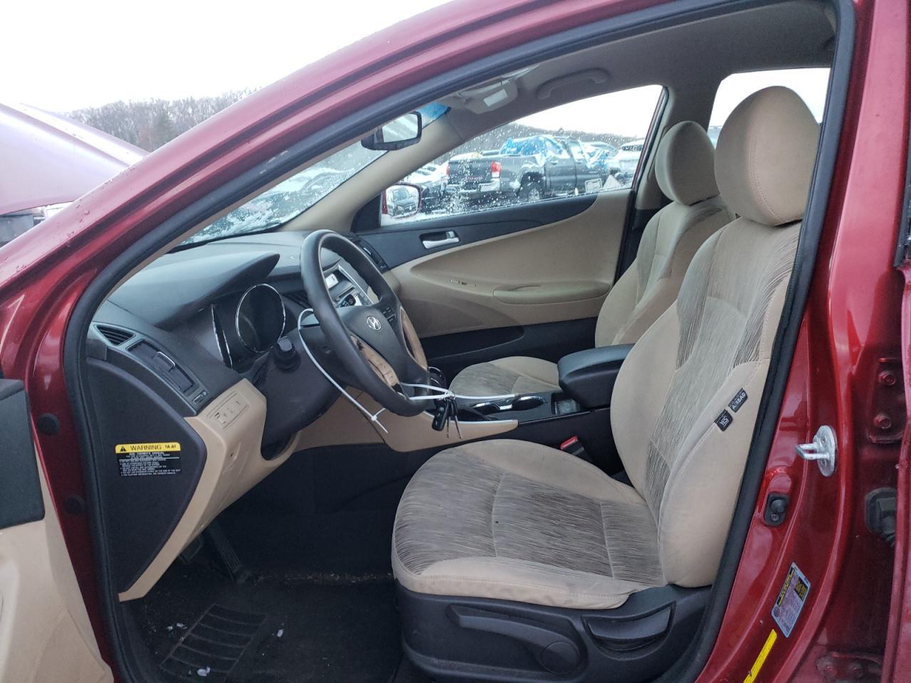 2013 HYUNDAI SONATA GLS - Image 7