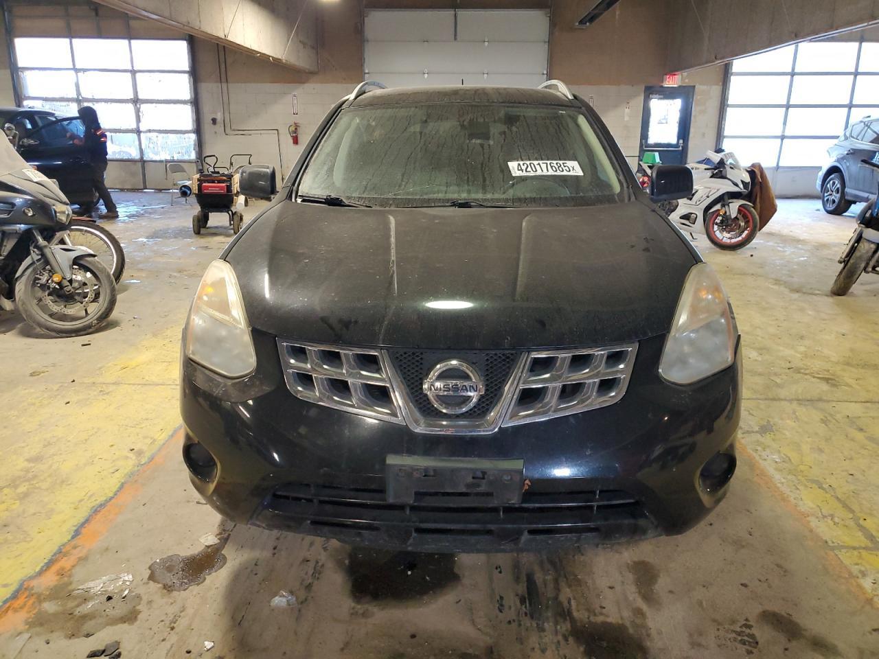 2013 NISSAN ROGUE S - Фото 5
