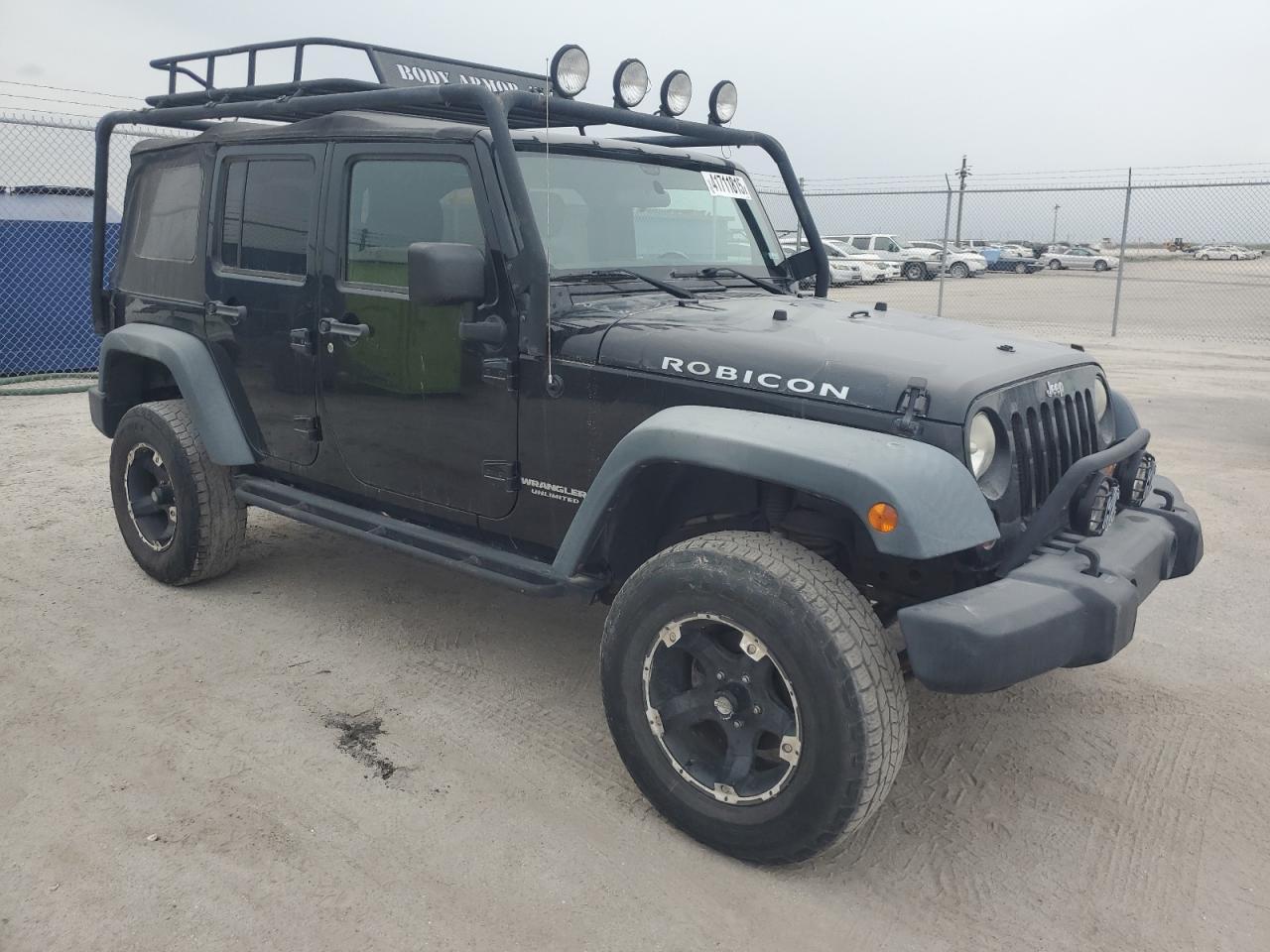 2012 JEEP WRANGLER U - Image 4