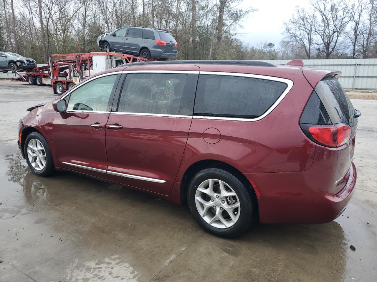 2017 CHRYSLER PACIFICA T - Image 2