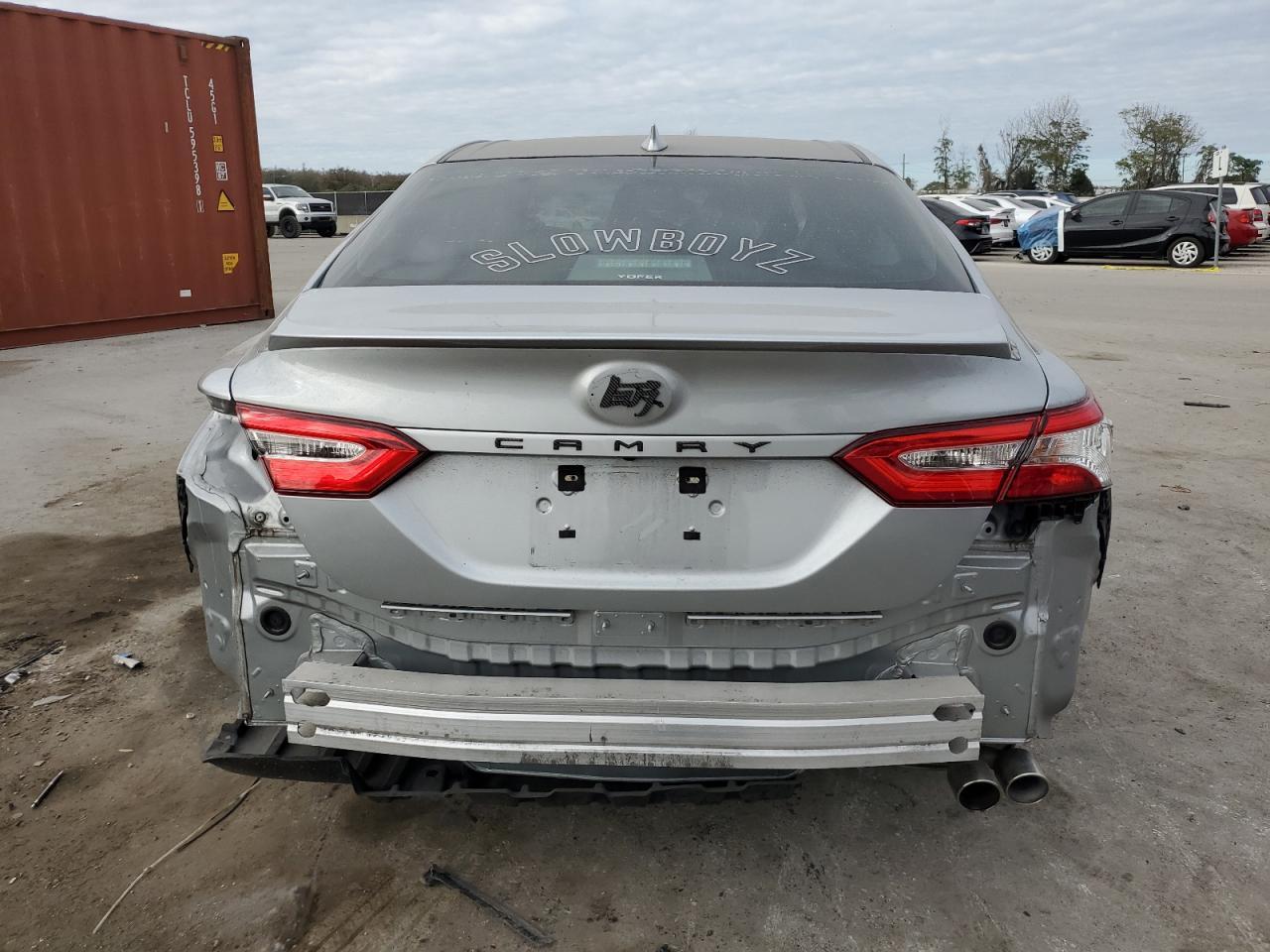 2020 TOYOTA CAMRY SE - Image 6
