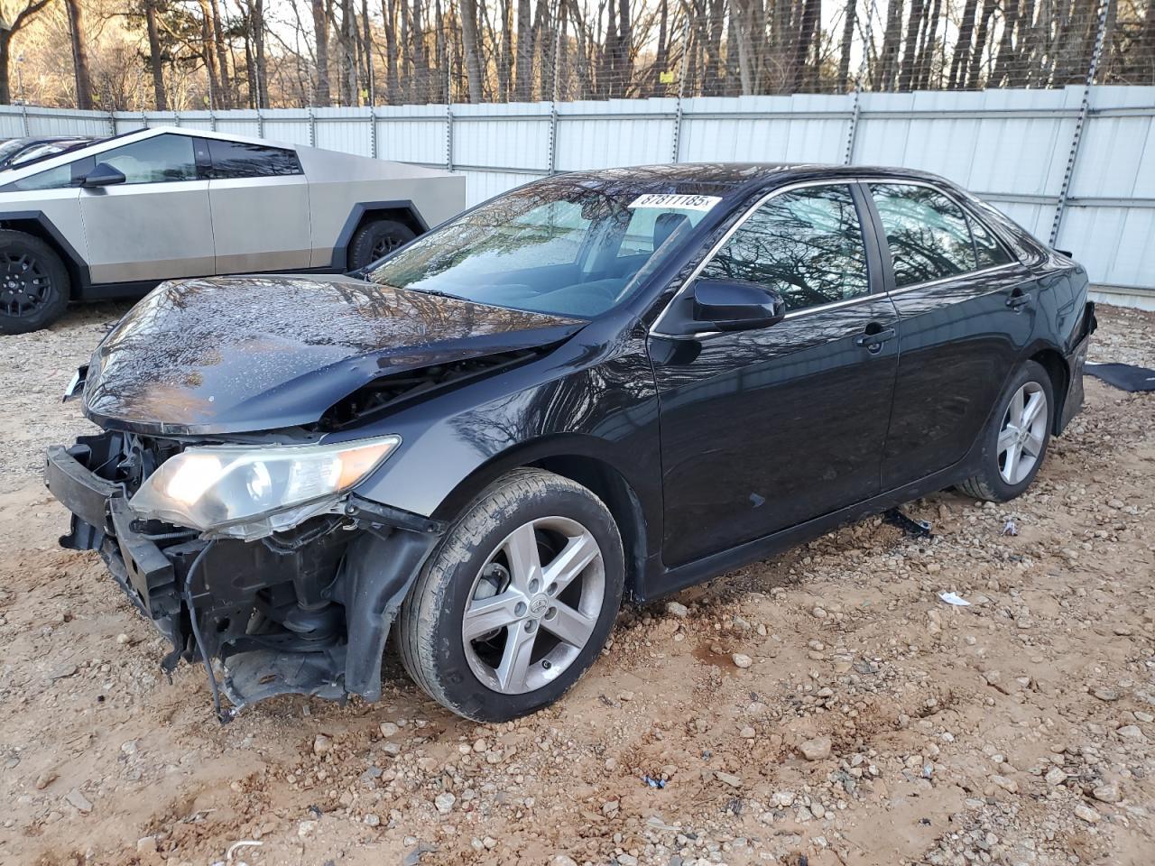 2013 TOYOTA CAMRY L