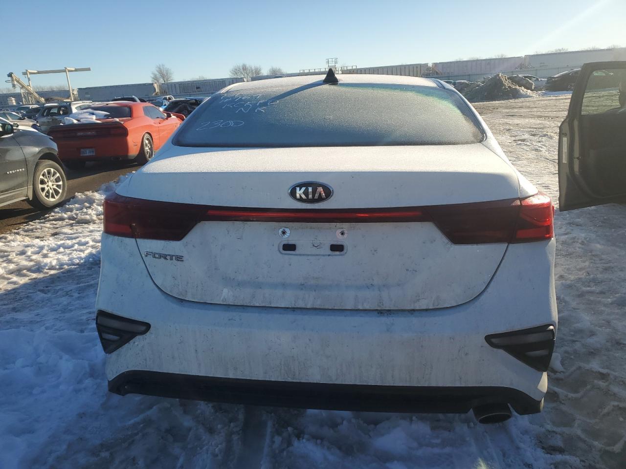 2020 KIA FORTE FE - Image 6