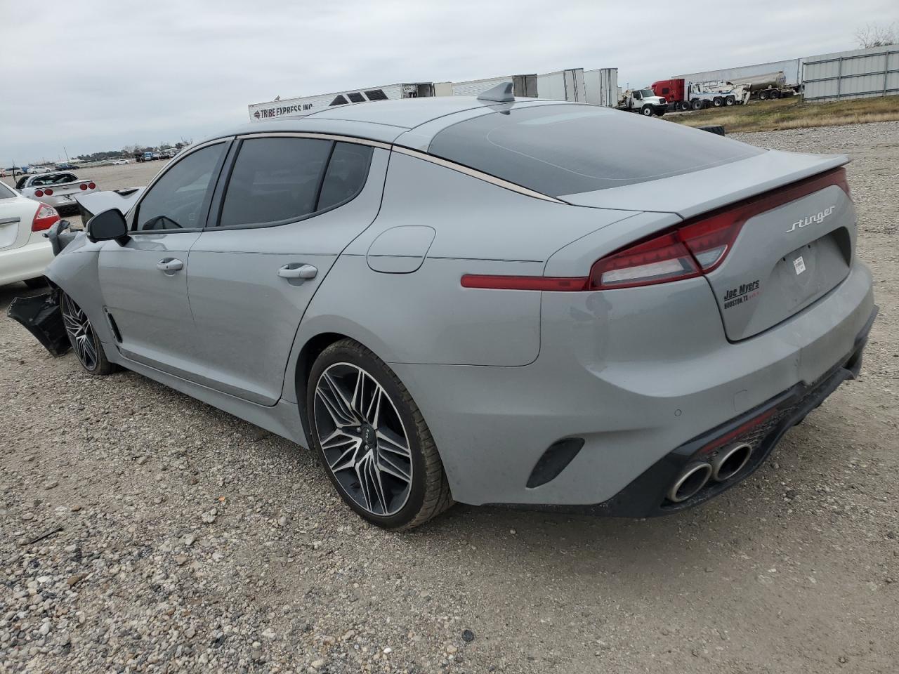 2023 KIA STINGER GT - Фото 2