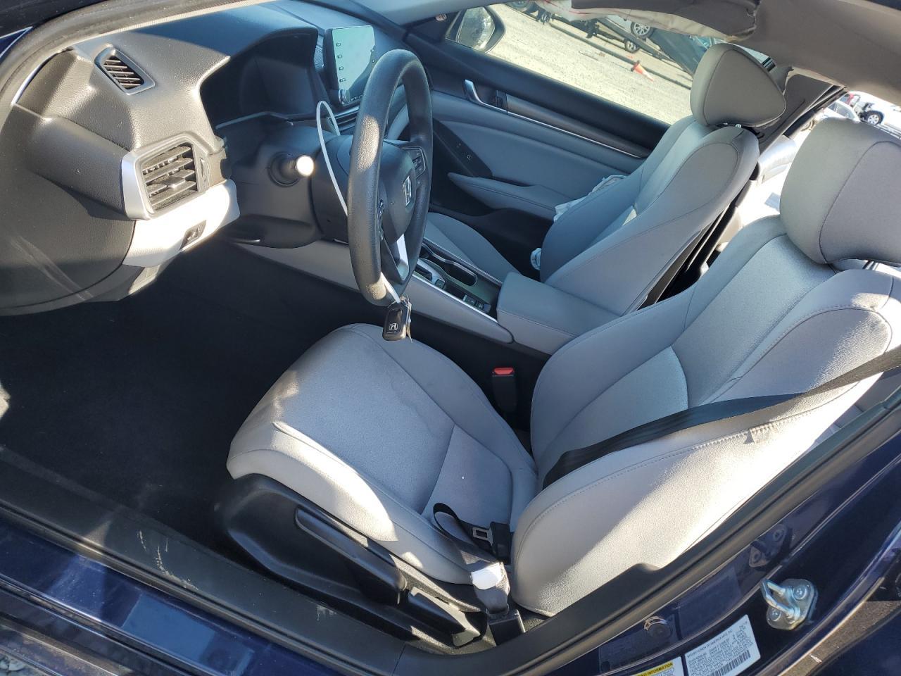 2018 HONDA ACCORD LX - Image 7