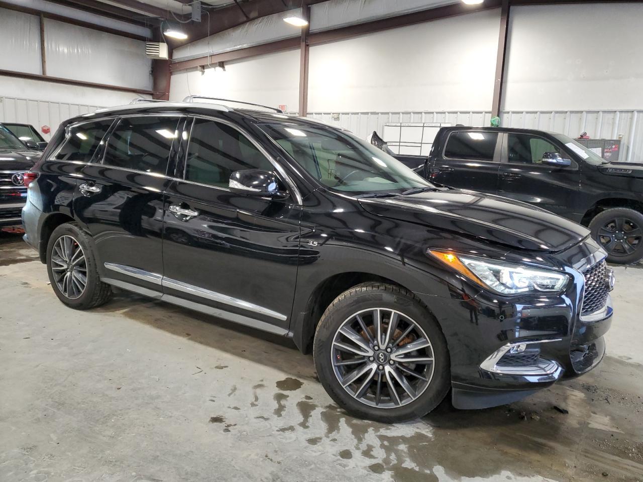 2017 INFINITI QX60 - Фото 4