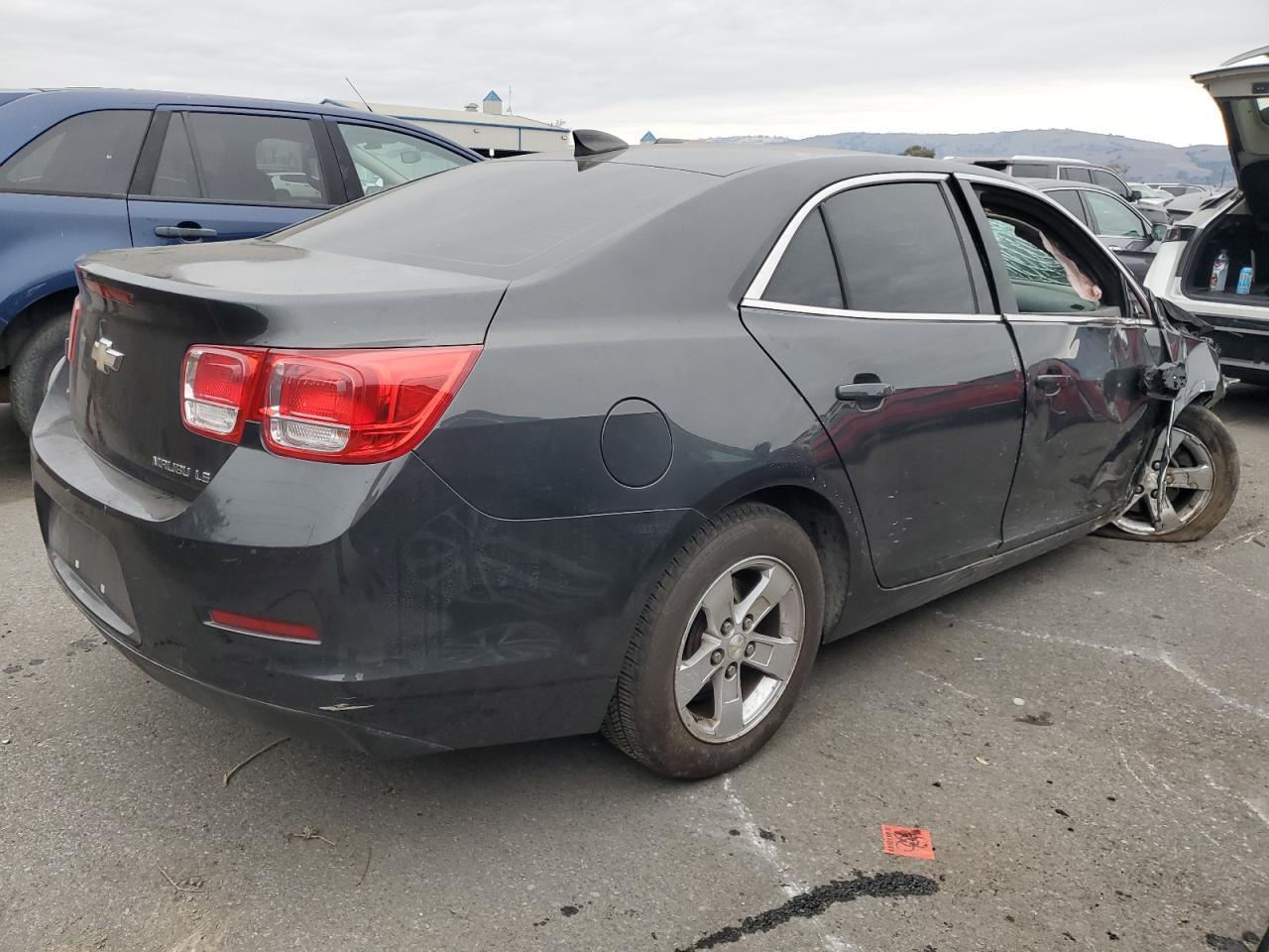 2015 CHEVROLET MALIBU LS - Фото 3