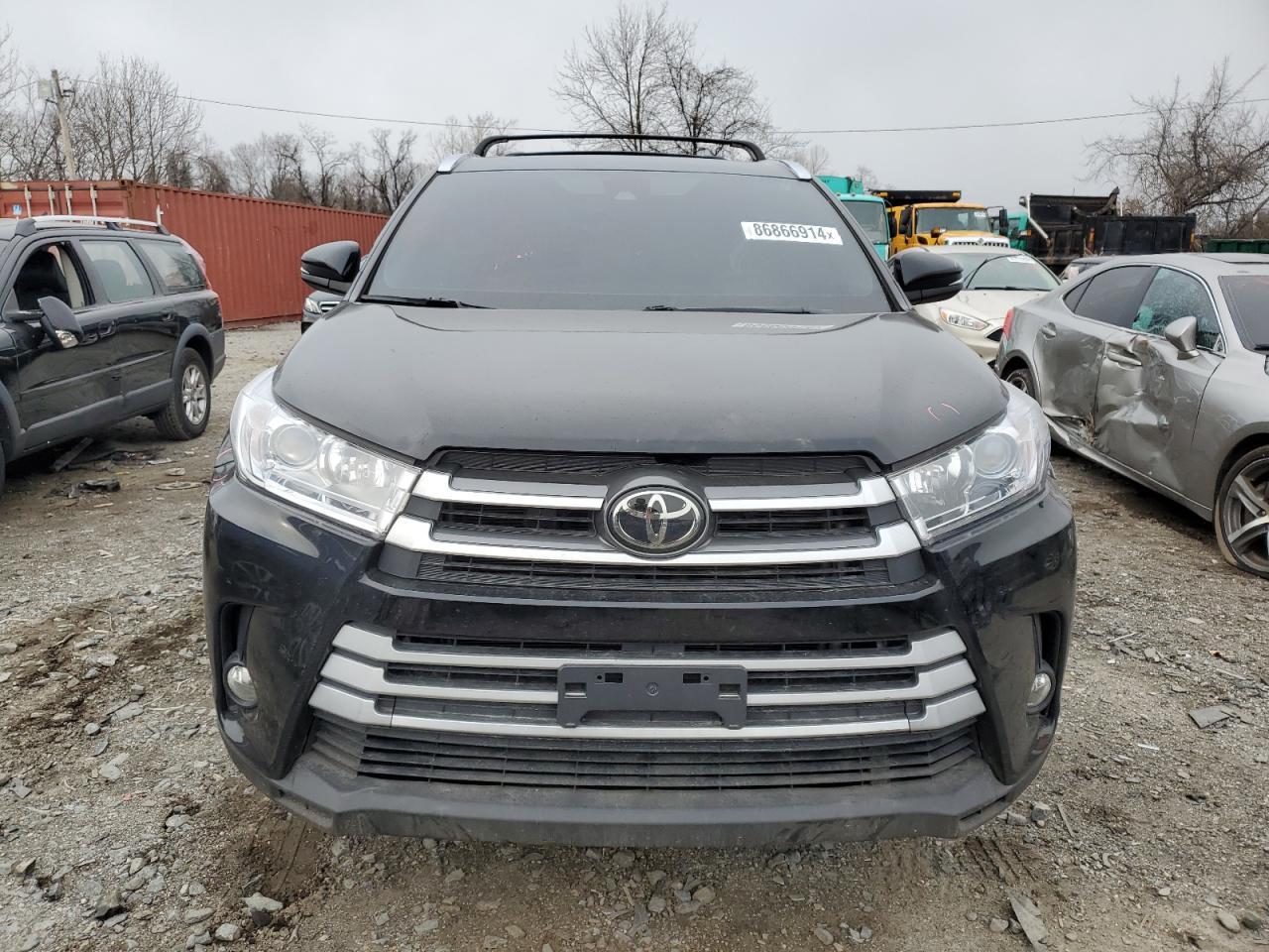 2019 TOYOTA HIGHLANDER - Фото 5