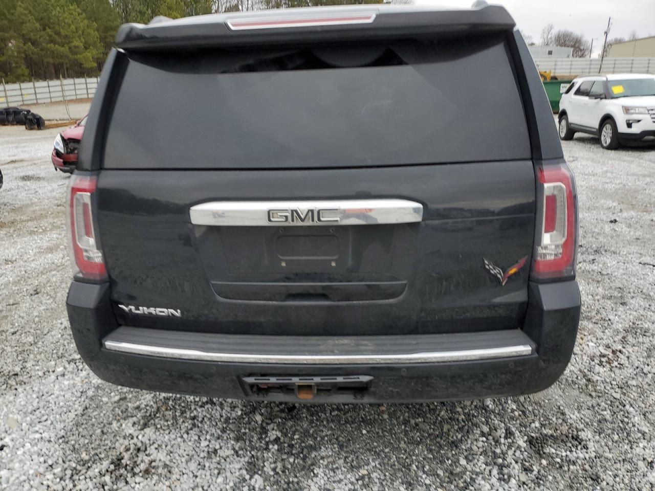 2016 GMC YUKON DENA - Image 6