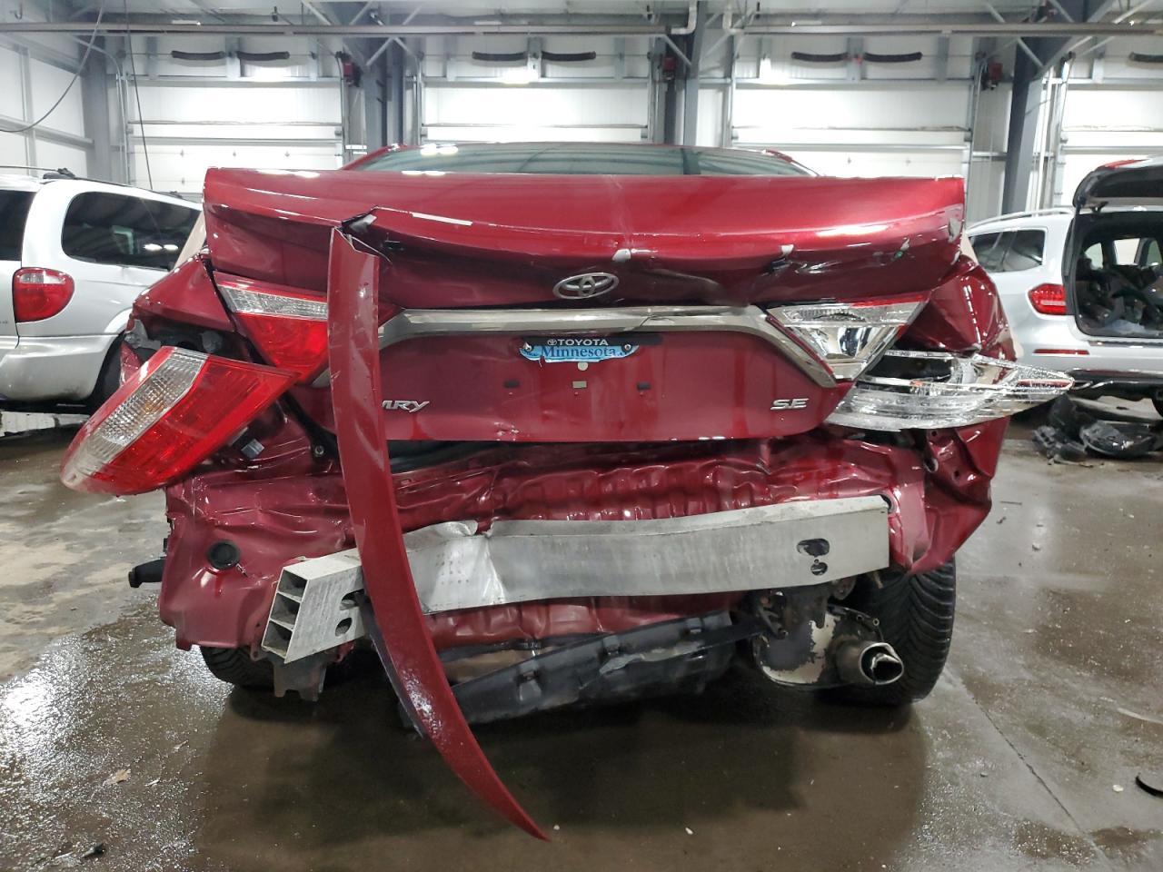 2017 TOYOTA CAMRY LE - Фото 6