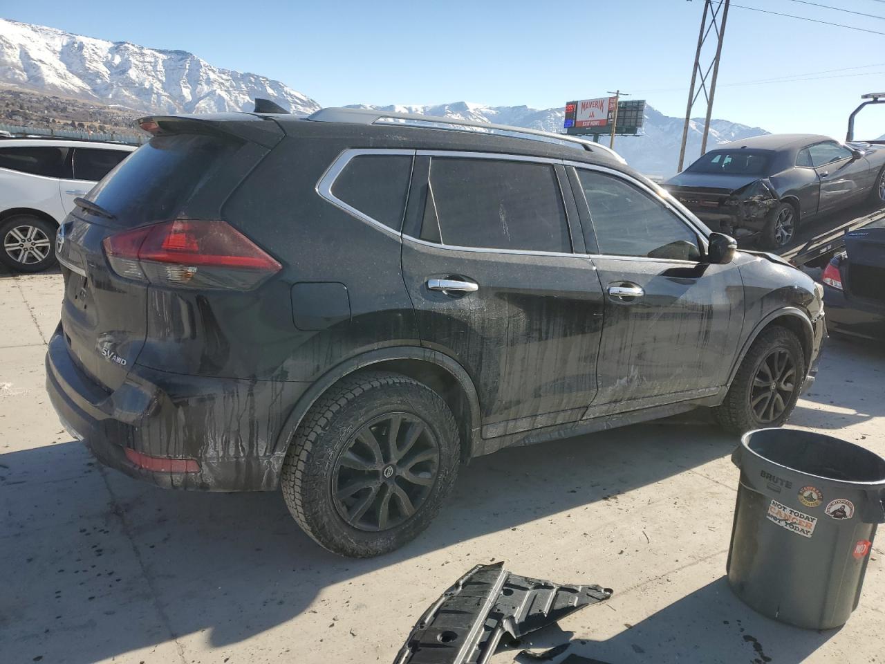 2018 NISSAN ROGUE S - Фото 3