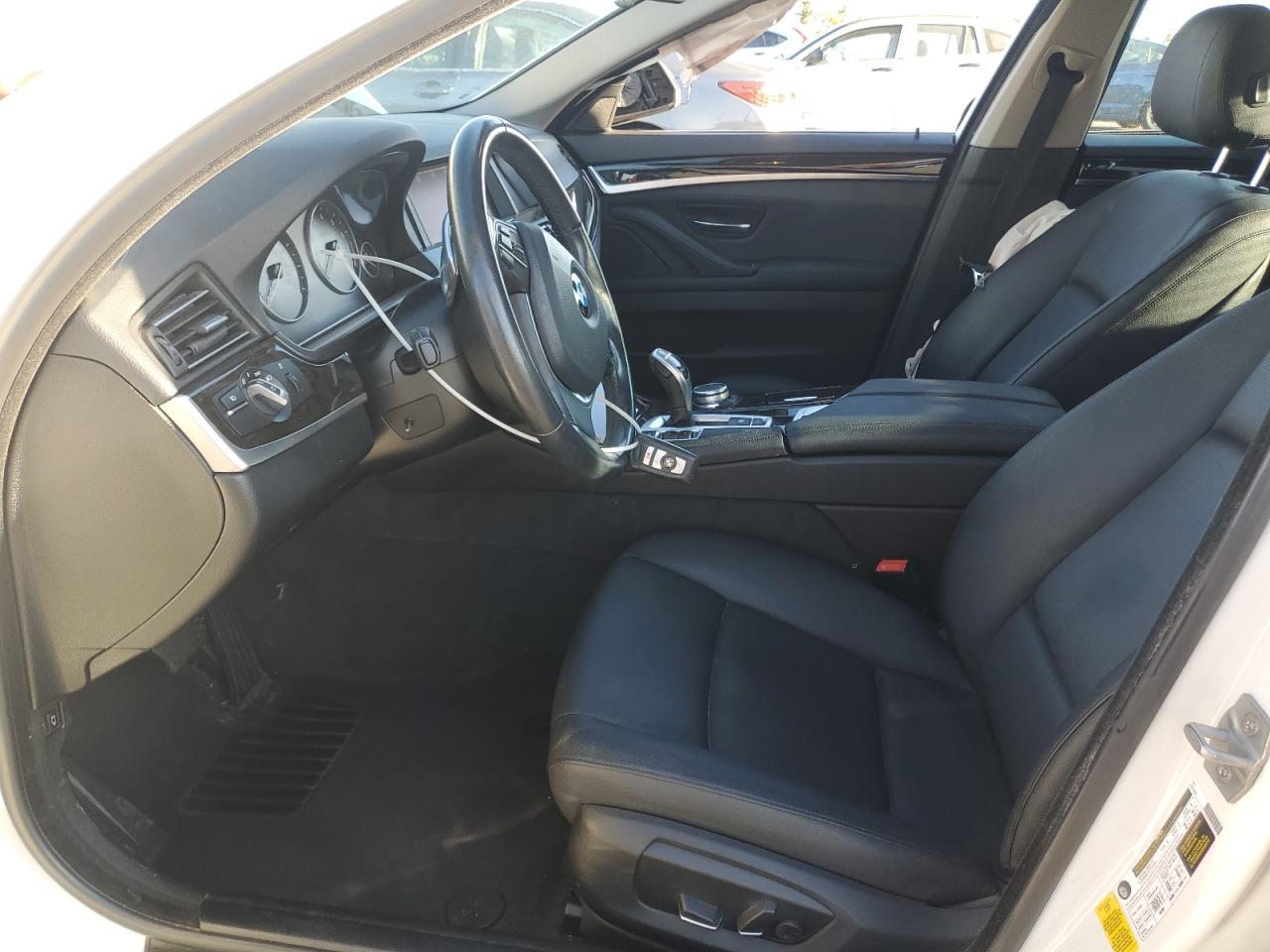 2016 BMW 528 I - Image 7