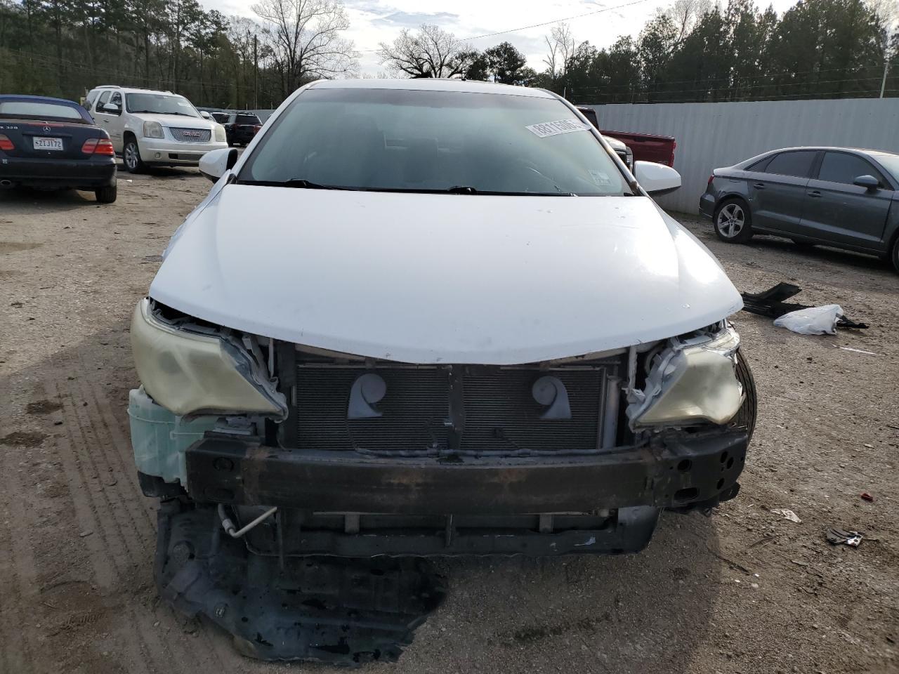 2014 TOYOTA CAMRY L - Image 5