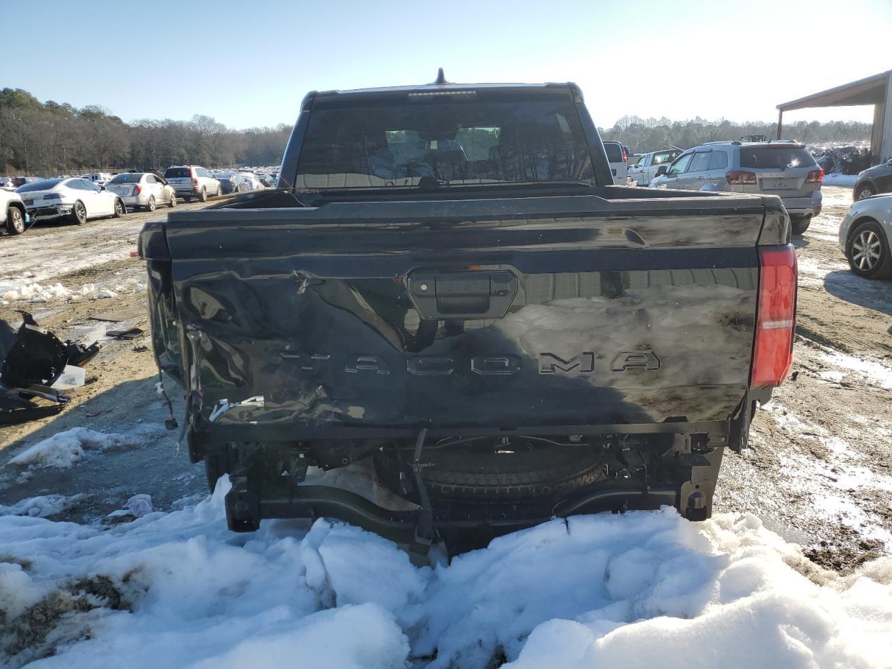 2024 TOYOTA TACOMA DOU - Фото 6
