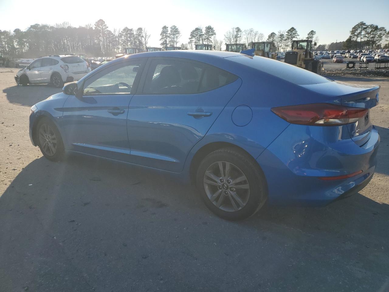 2018 HYUNDAI ELANTRA SE - Image 2