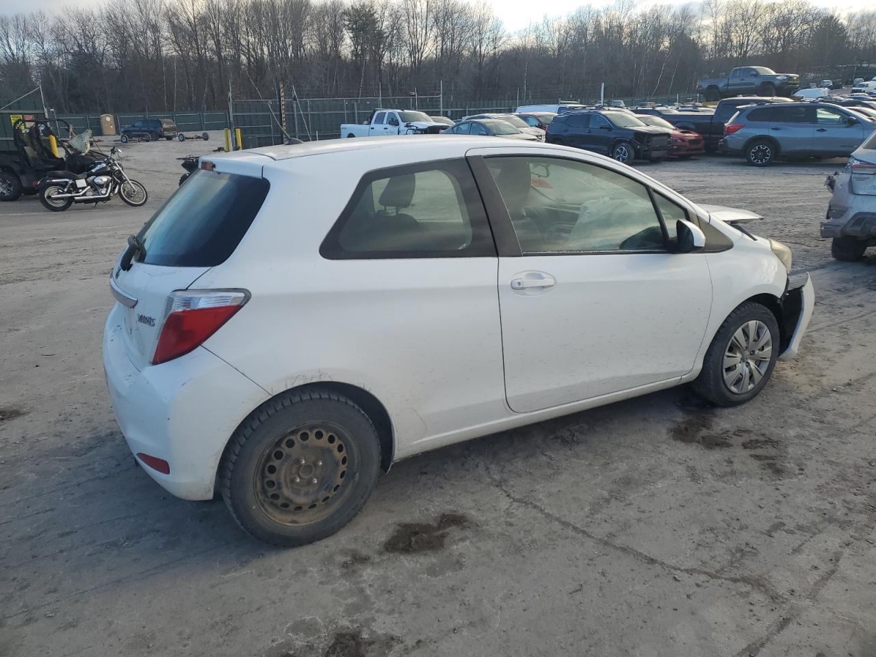 2012 TOYOTA YARIS - Image 3