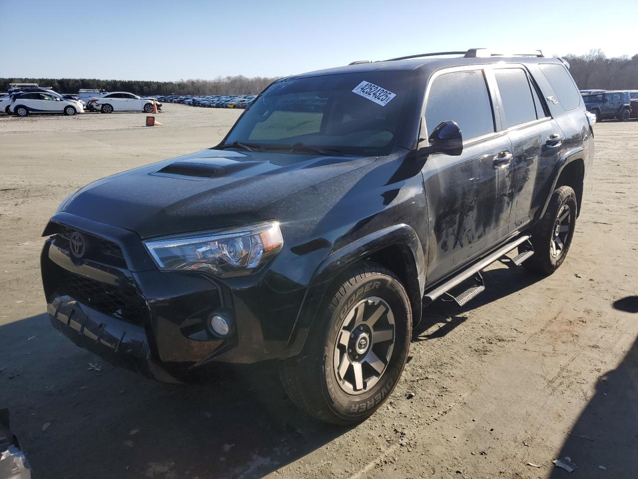 2018 TOYOTA 4RUNNER SR