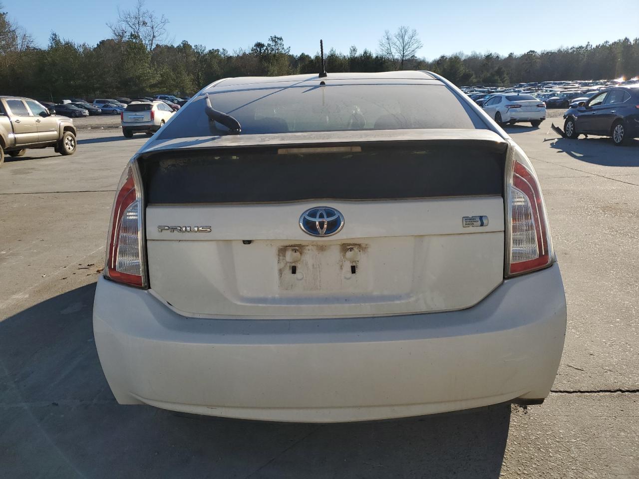 2015 TOYOTA PRIUS - Image 6