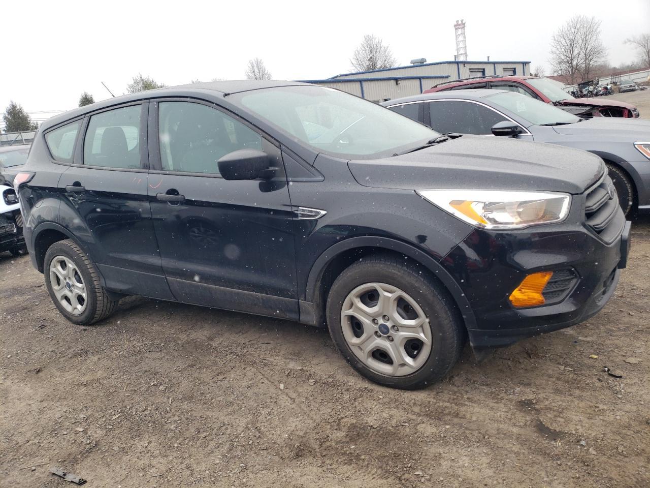 2017 FORD ESCAPE S - Image 4