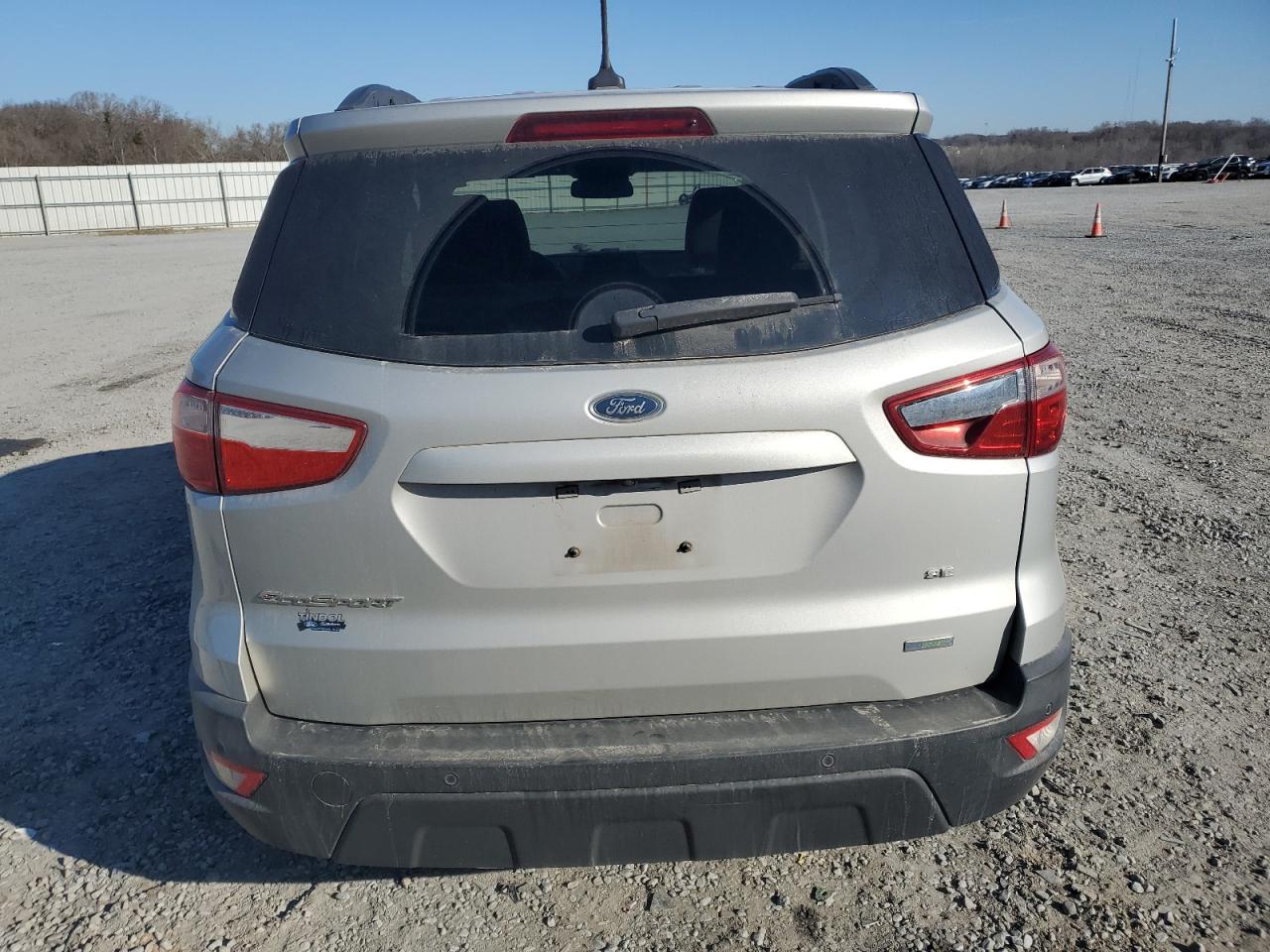2020 FORD ECOSPORT S - Фото 6