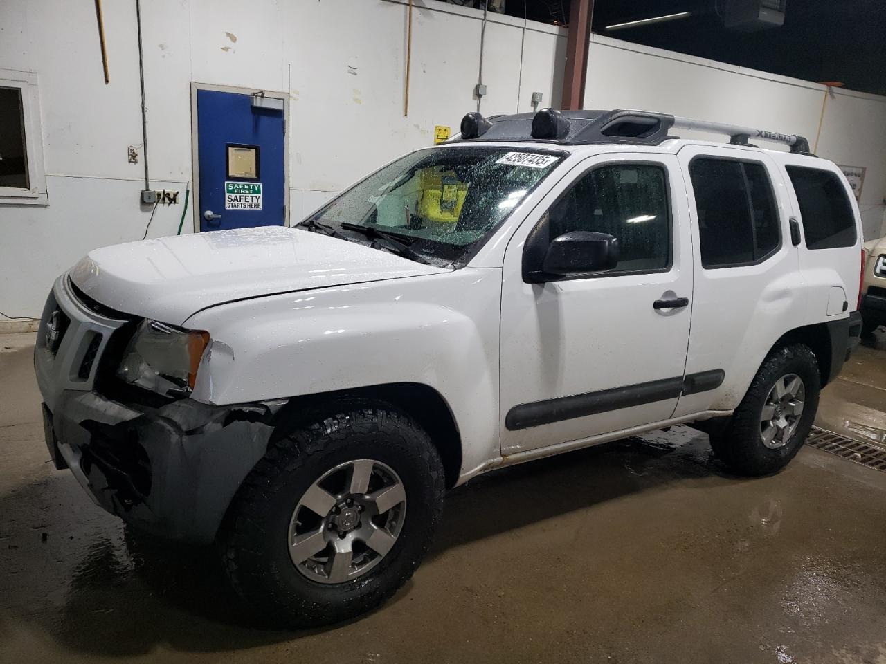 2012 NISSAN XTERRA OFF