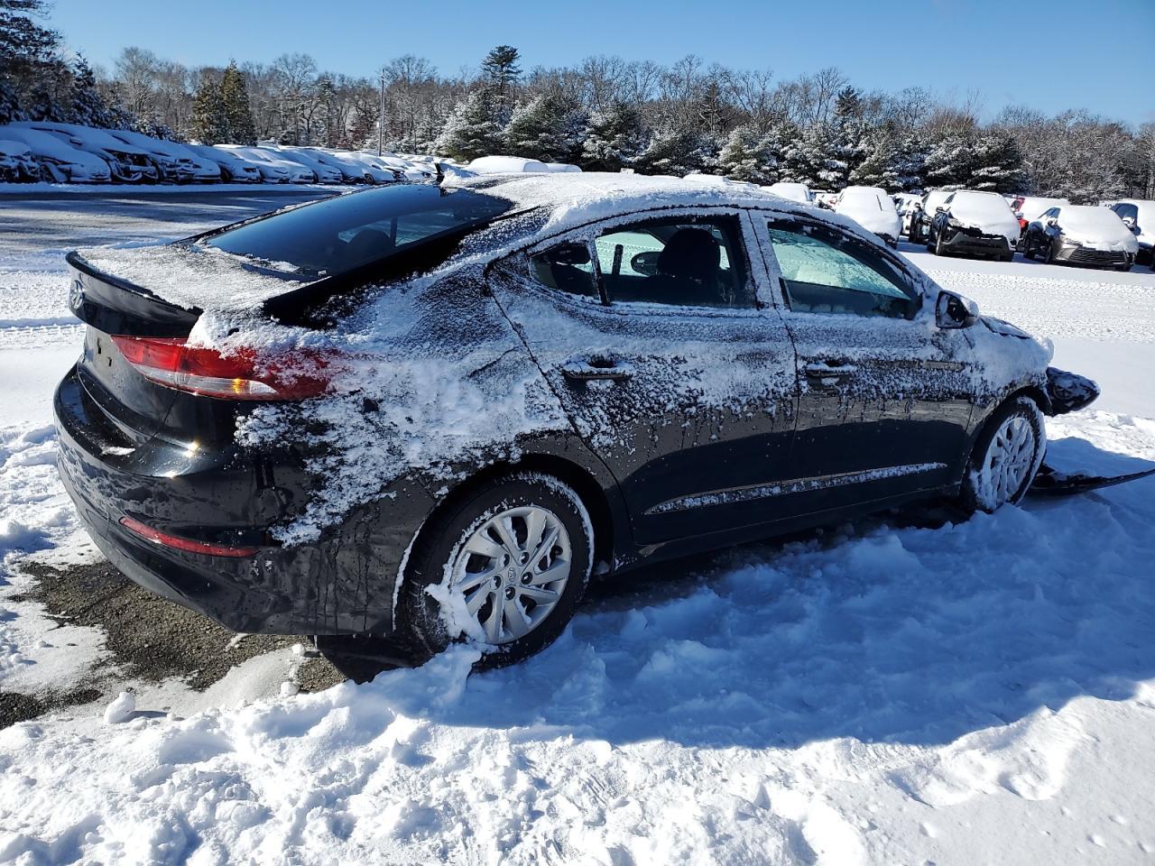 2018 HYUNDAI ELANTRA SE - Фото 3