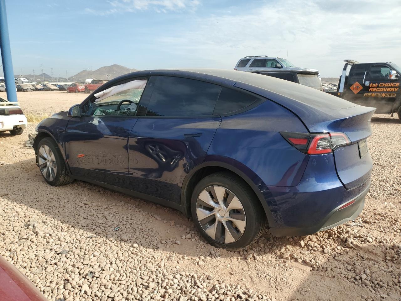 2022 TESLA MODEL Y - Image 2