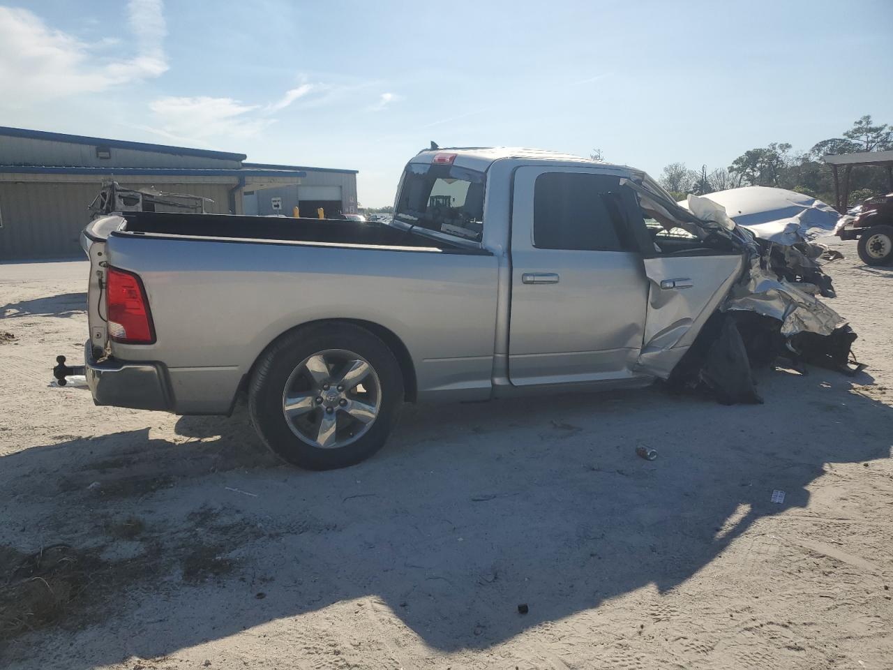 2019 RAM 1500 CLASS - Фото 3