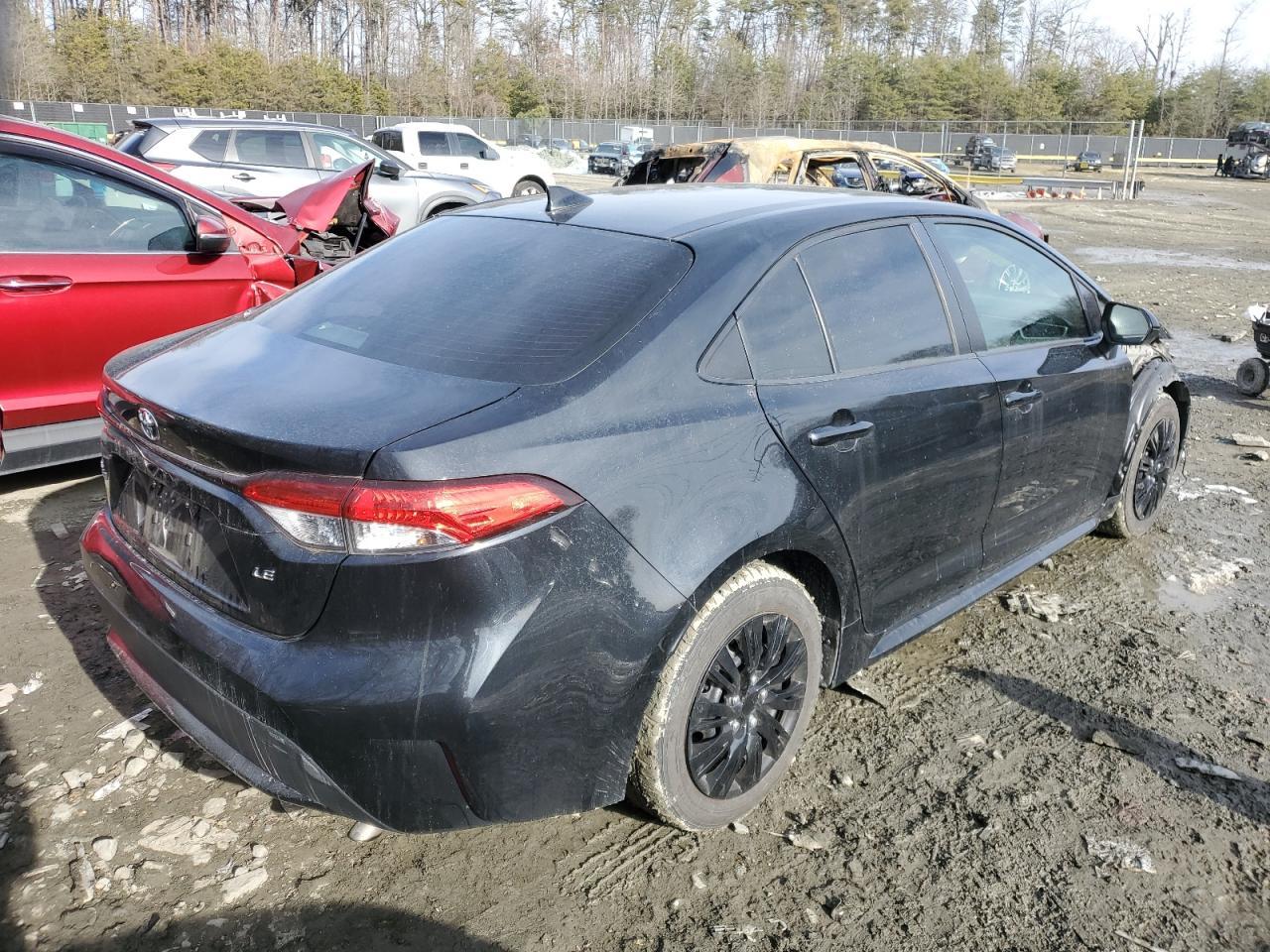 2020 TOYOTA COROLLA LE - Фото 3