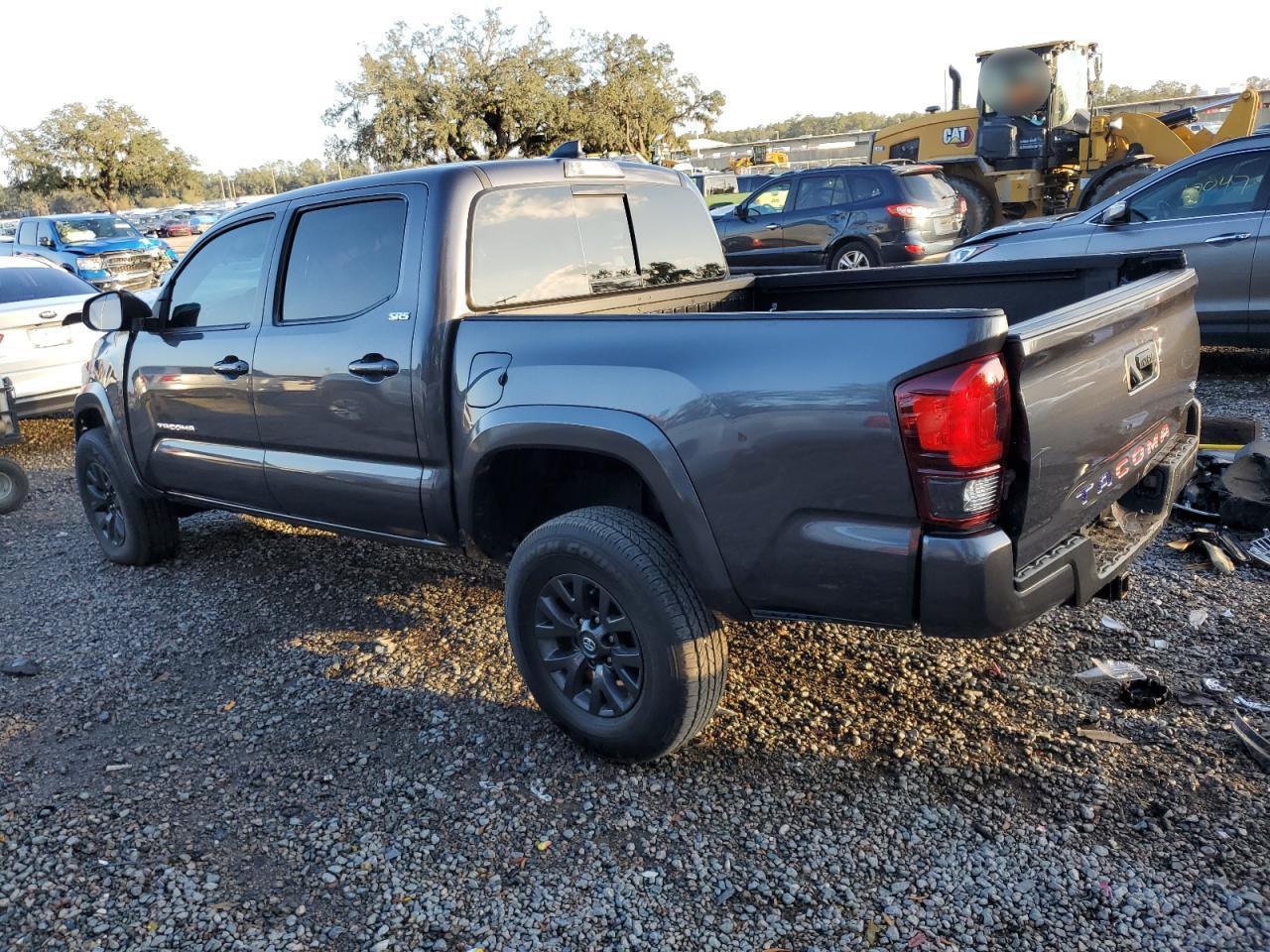 2023 TOYOTA TACOMA DOU - Фото 2