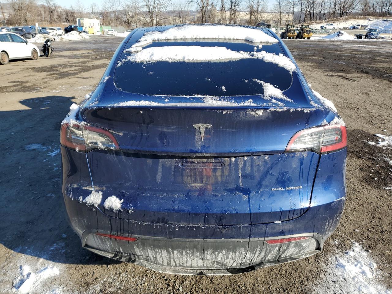 2024 TESLA MODEL Y - Image 6
