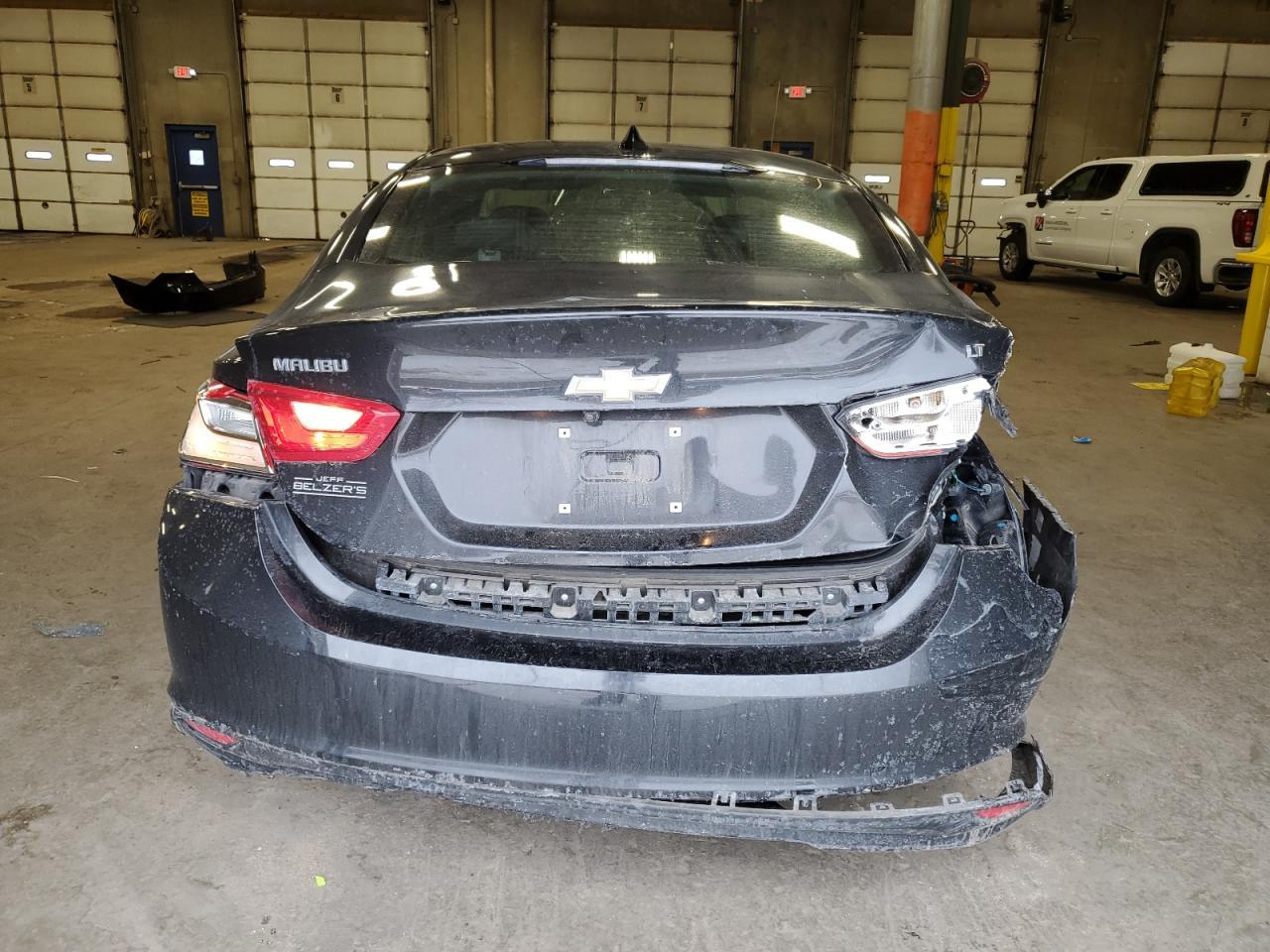 2017 CHEVROLET MALIBU LT - Image 6