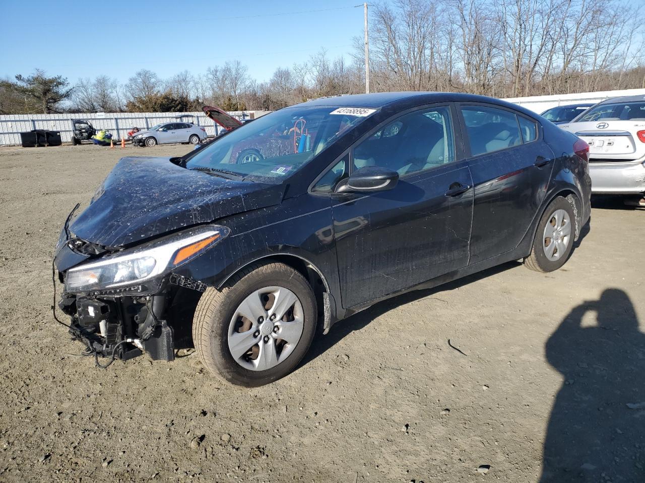 2017 KIA FORTE LX car image