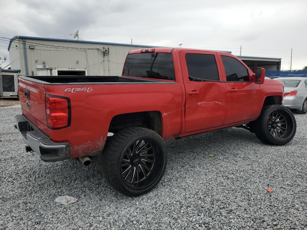 2016 CHEVROLET SILVERADO - Image 3