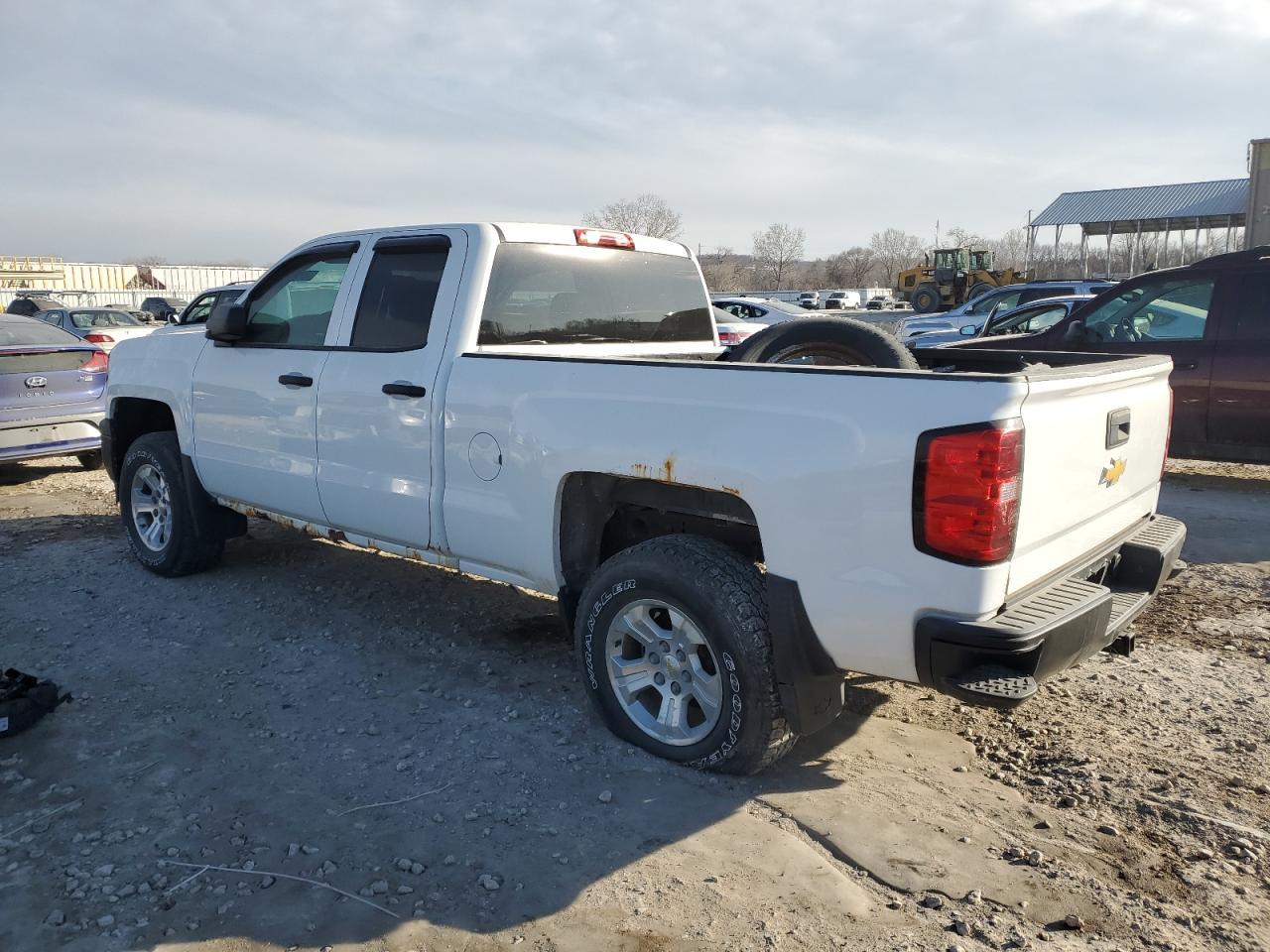 2014 CHEVROLET SILVERADO - Фото 2