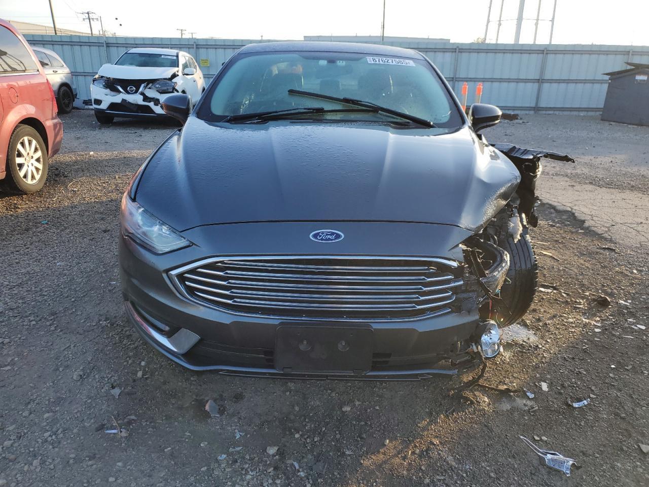 2017 FORD FUSION SE - Фото 5