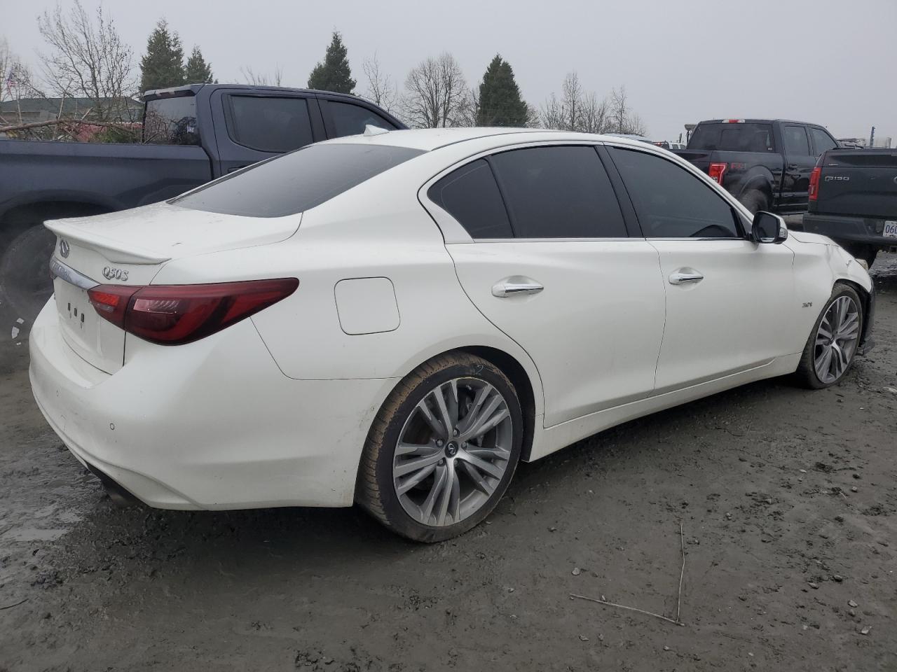 2018 INFINITI Q50 LUXE - Image 3