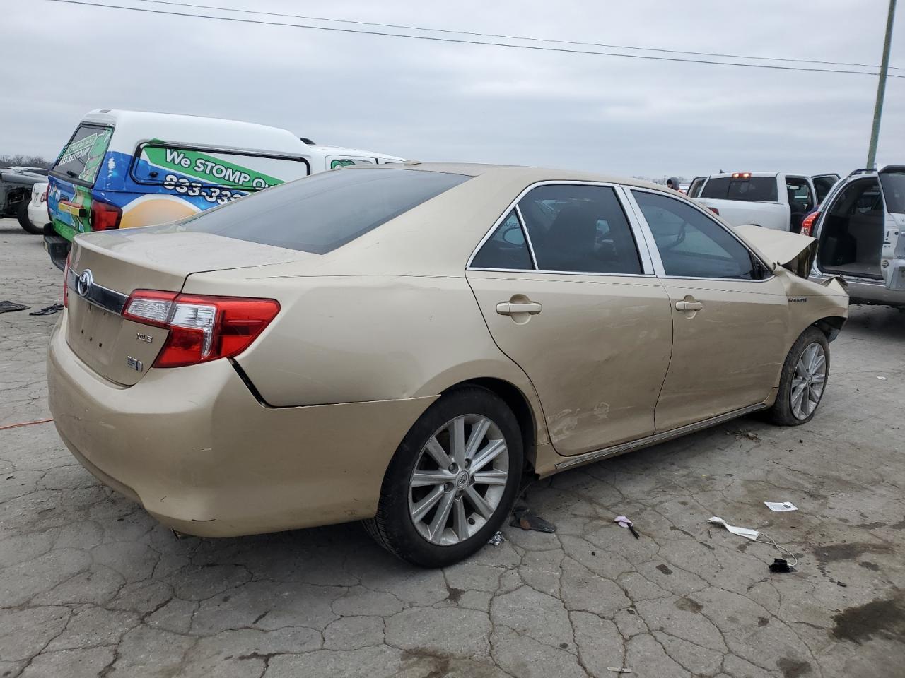 2012 TOYOTA CAMRY HYBR - Фото 3
