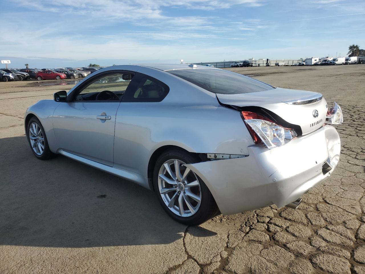 2012 INFINITI G37 BASE - Image 2